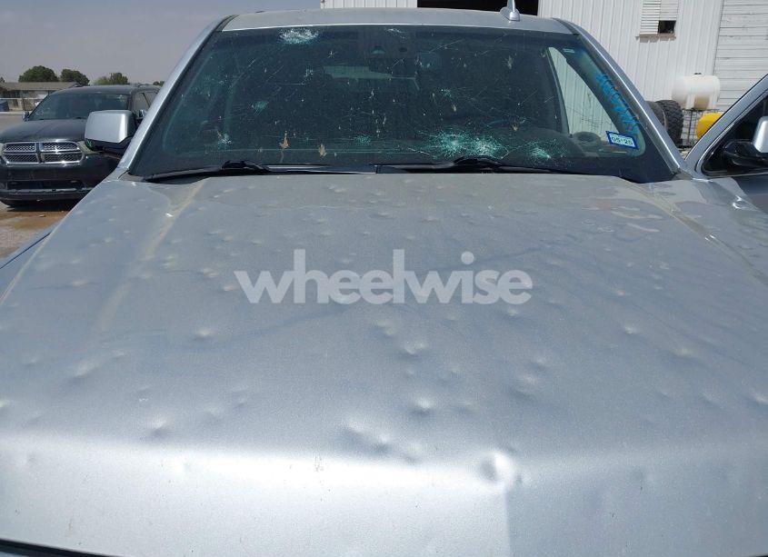 Photo 6 of 2016 Chevrolet Tahoe LT (VIN 1GNSCBKC5GR345900)