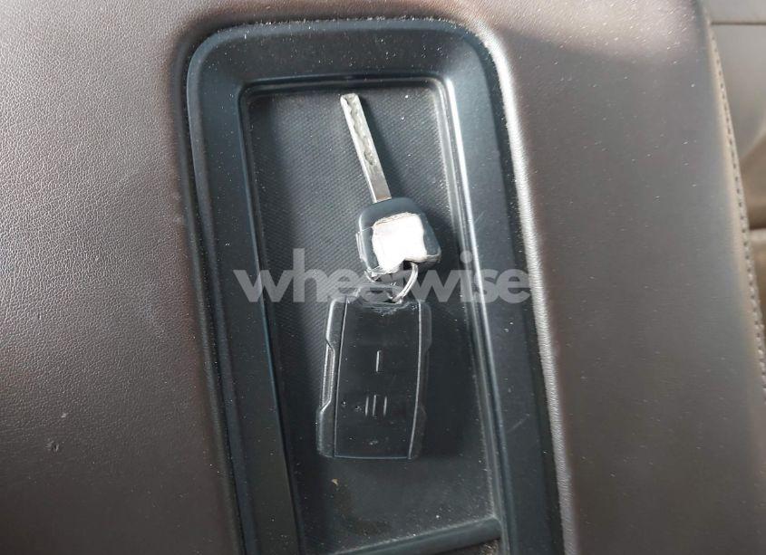 Photo 11 of 2016 Chevrolet Tahoe LT (VIN 1GNSCBKC5GR409482)