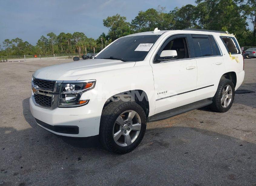 Photo 2 of 2016 Chevrolet Tahoe LT (VIN 1GNSCBKC5GR409482)