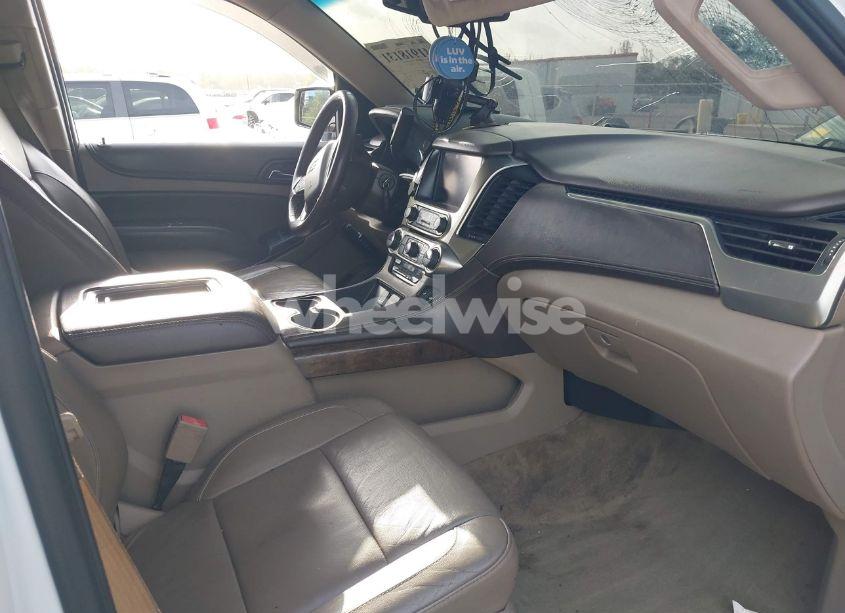 Photo 5 of 2016 Chevrolet Tahoe LT (VIN 1GNSCBKC5GR409482)