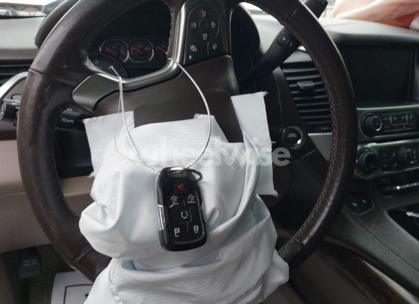 Photo 11 of 2018 Chevrolet Tahoe LT (VIN 1GNSCBKC5JR323595)