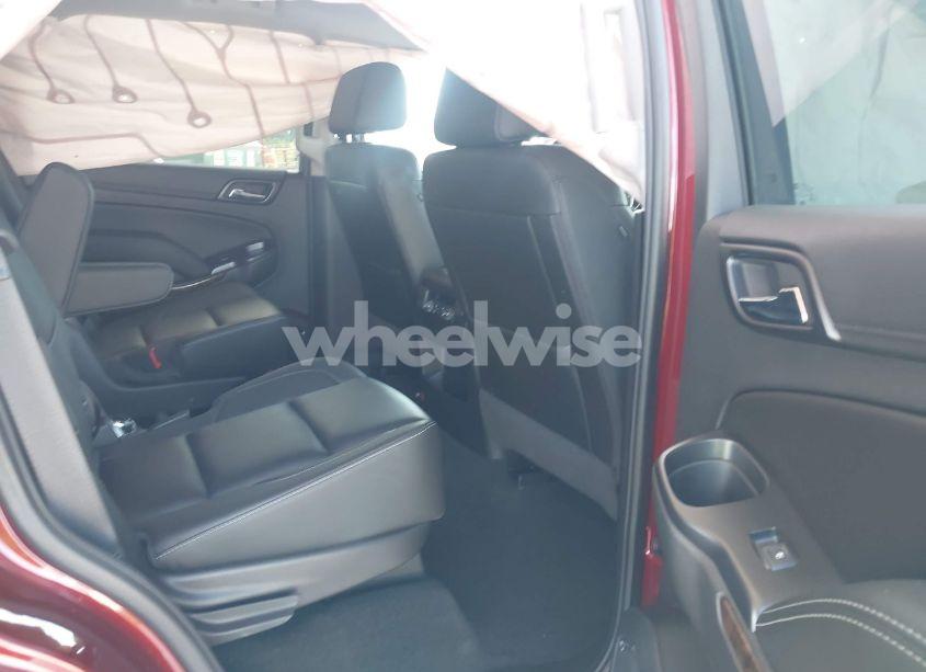 Photo 8 of 2018 Chevrolet Tahoe LT (VIN 1GNSCBKC5JR385935)