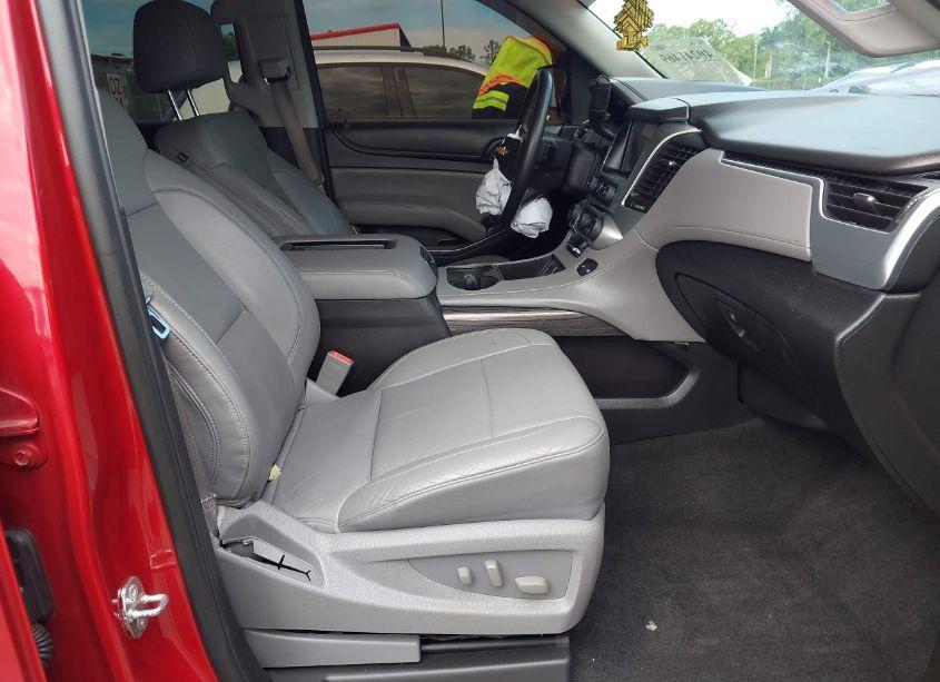 Photo 5 of 2015 Chevrolet Tahoe LT (VIN 1GNSCBKC6FR617871)