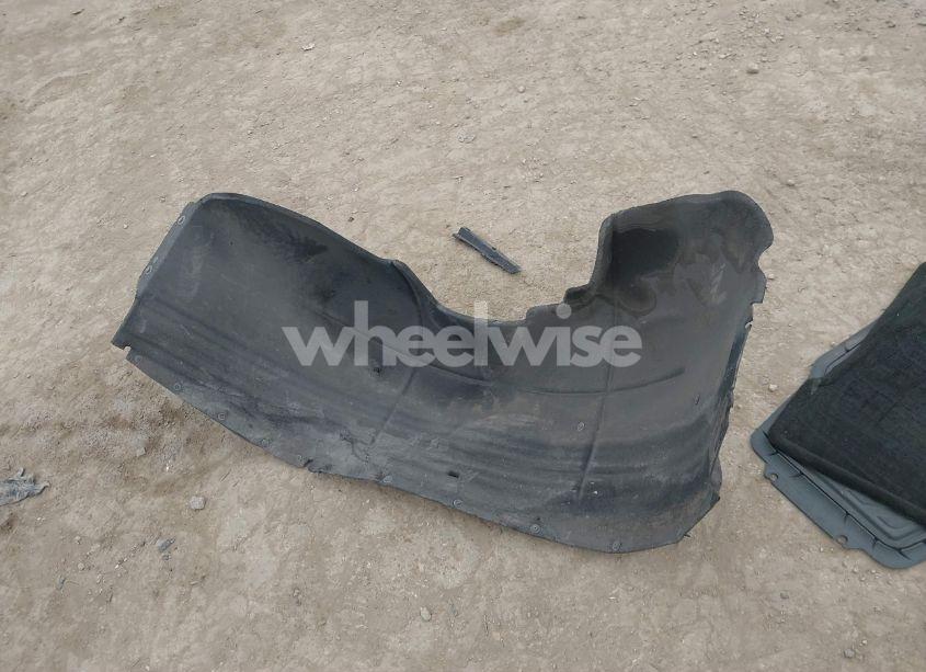 Photo 12 of 2016 Chevrolet Tahoe LT (VIN 1GNSCBKC6GR394362)