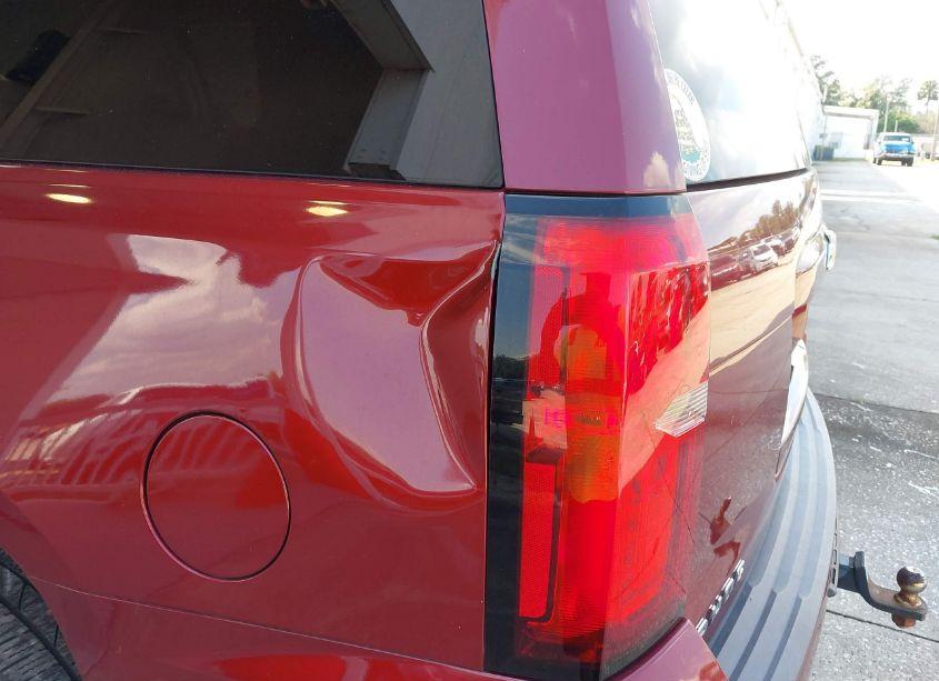 Photo 6 of 2017 Chevrolet Tahoe LT (VIN 1GNSCBKC6HR184281)