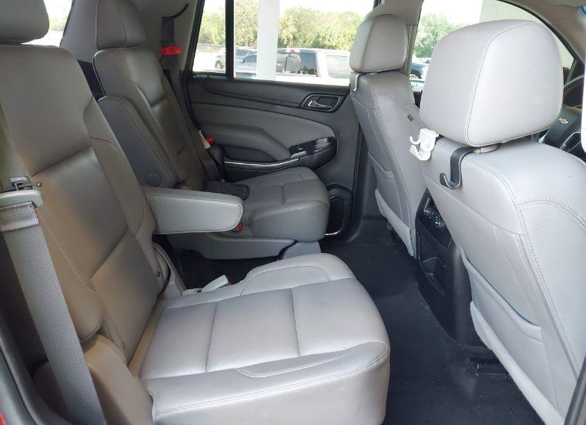 Photo 8 of 2017 Chevrolet Tahoe LT (VIN 1GNSCBKC6HR184281)