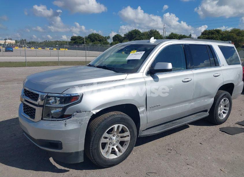 Photo 2 of 2017 Chevrolet Tahoe LT (VIN 1GNSCBKC6HR233401)