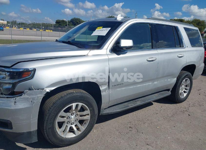 Photo 6 of 2017 Chevrolet Tahoe LT (VIN 1GNSCBKC6HR233401)