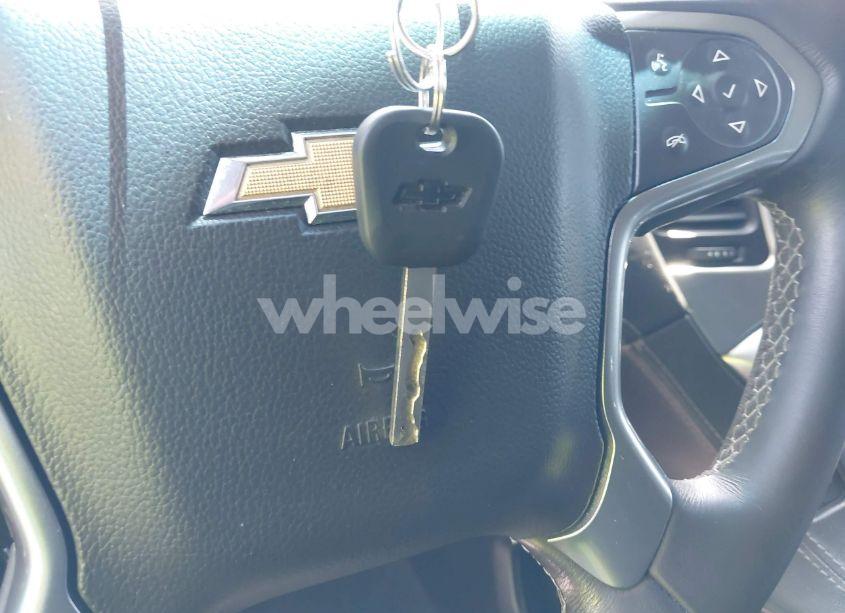 Photo 11 of 2017 Chevrolet Tahoe LT (VIN 1GNSCBKC6HR323891)