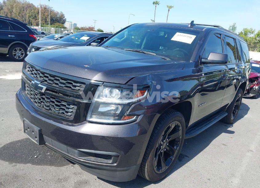 Photo 2 of 2017 Chevrolet Tahoe LT (VIN 1GNSCBKC6HR323891)