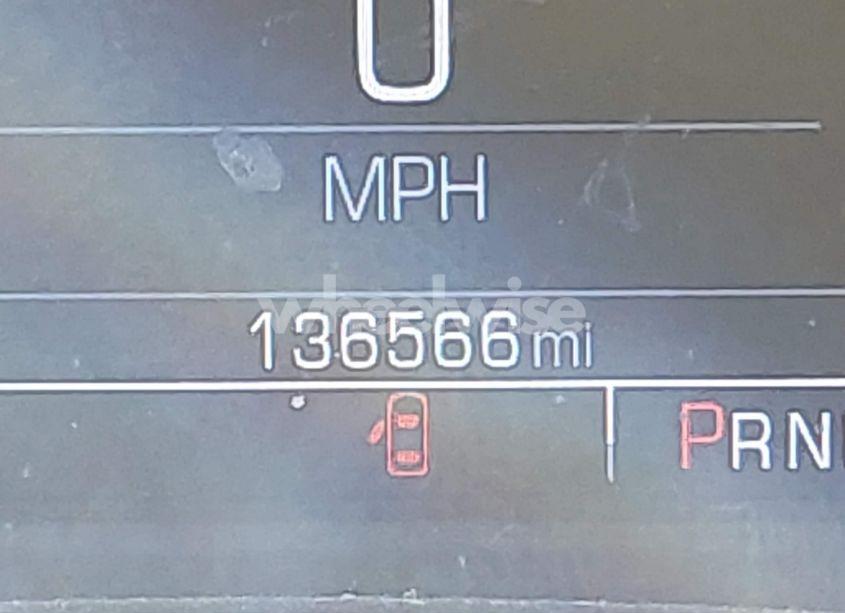 Photo 14 of 2018 Chevrolet Tahoe LT (VIN 1GNSCBKC6JR116679)