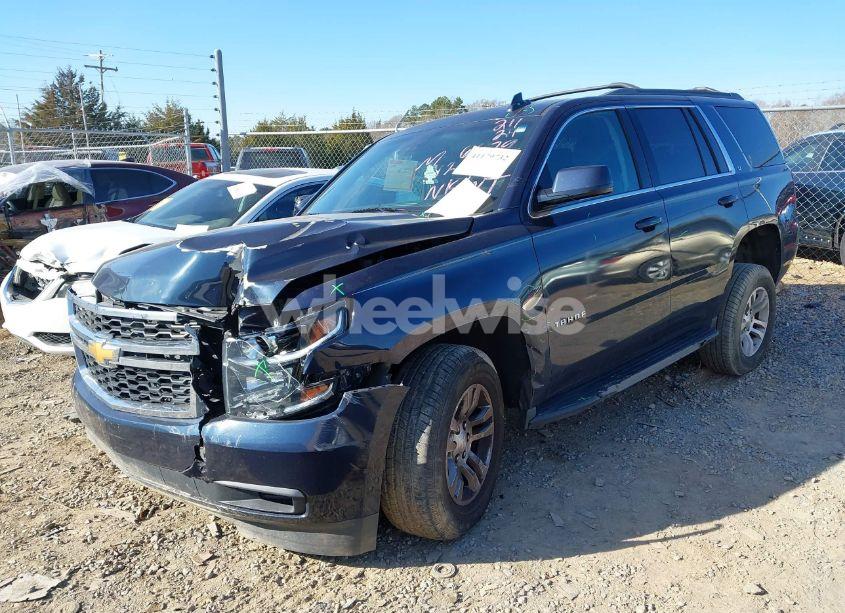 Photo 2 of 2018 Chevrolet Tahoe LT (VIN 1GNSCBKC6JR116679)