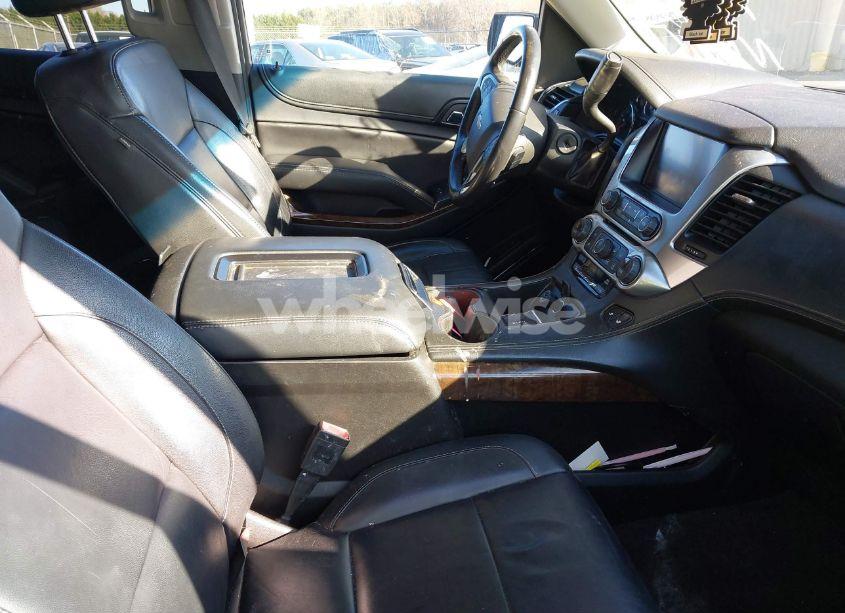 Photo 5 of 2018 Chevrolet Tahoe LT (VIN 1GNSCBKC6JR116679)