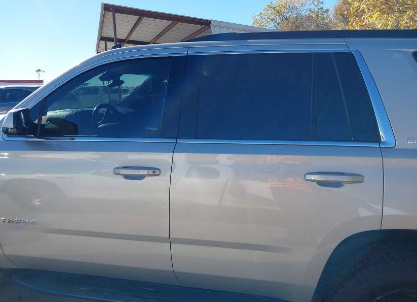 Photo 14 of 2015 Chevrolet Tahoe LT (VIN 1GNSCBKC7FR148368)