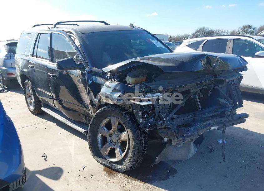 2015 Chevrolet Tahoe LT (VIN 1GNSCBKC7FR180804) main photo