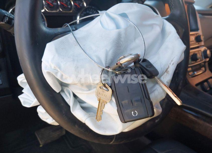 Photo 11 of 2015 Chevrolet Tahoe LT (VIN 1GNSCBKC7FR180804)