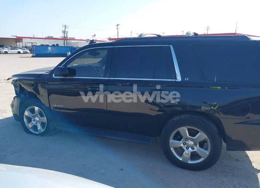 Photo 13 of 2016 Chevrolet Tahoe LT (VIN 1GNSCBKC7GR360415)