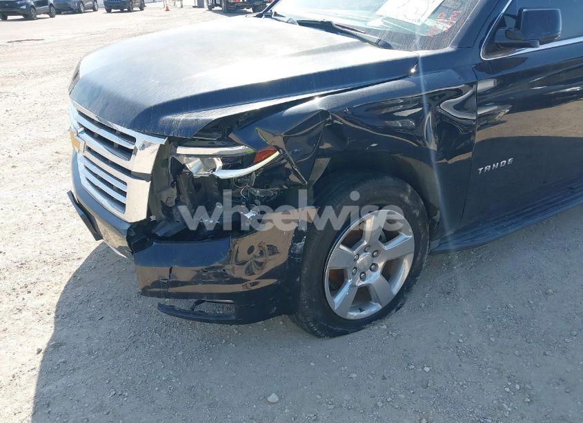 Photo 6 of 2016 Chevrolet Tahoe LT (VIN 1GNSCBKC7GR360415)