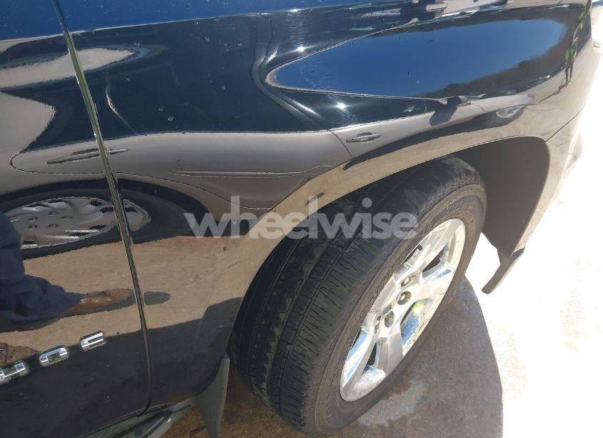 Photo 17 of 2016 Chevrolet Tahoe LT (VIN 1GNSCBKC7GR382401)