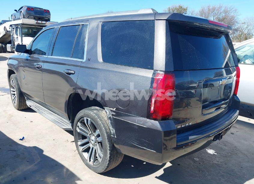 Photo 3 of 2017 Chevrolet Tahoe LT (VIN 1GNSCBKC7HR122971)