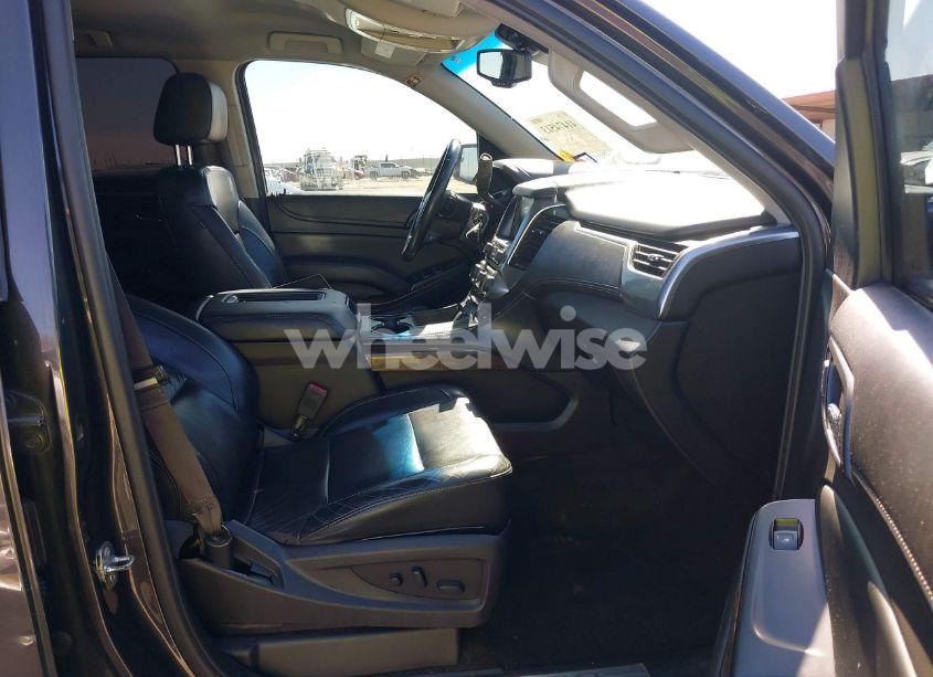 Photo 5 of 2017 Chevrolet Tahoe LT (VIN 1GNSCBKC7HR122971)