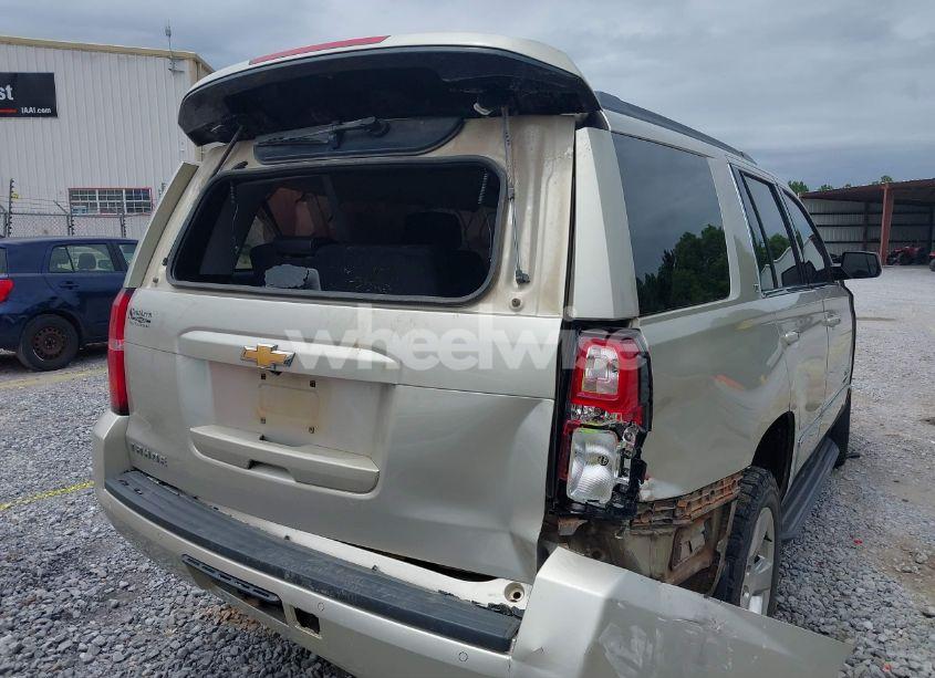 Photo 17 of 2017 Chevrolet Tahoe LT (VIN 1GNSCBKC7HR191272)