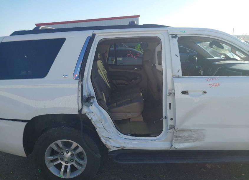 Photo 6 of 2017 Chevrolet Tahoe LT (VIN 1GNSCBKC7HR198321)