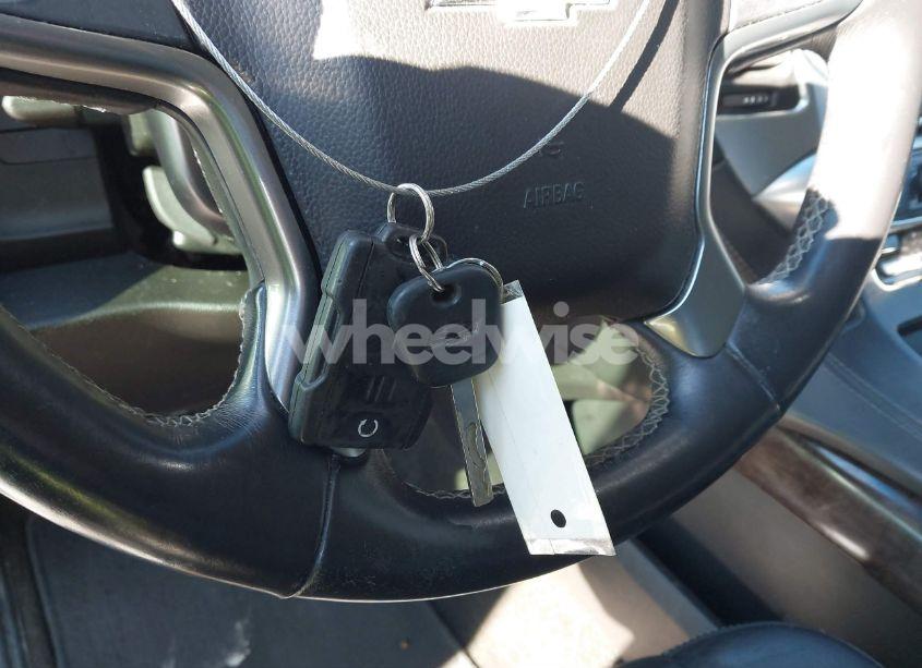 Photo 11 of 2017 Chevrolet Tahoe C1500 LT (VIN 1GNSCBKC7HR282624)