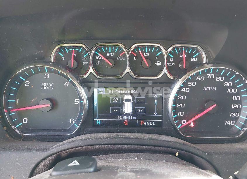 Photo 7 of 2018 Chevrolet Tahoe LT (VIN 1GNSCBKC7JR101043)