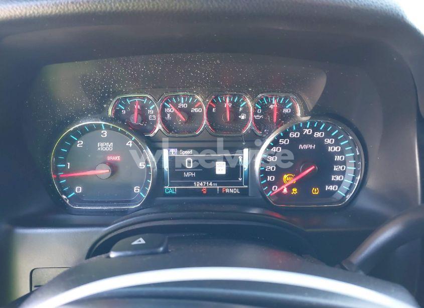 Photo 7 of 2018 Chevrolet Tahoe LT (VIN 1GNSCBKC7JR254859)