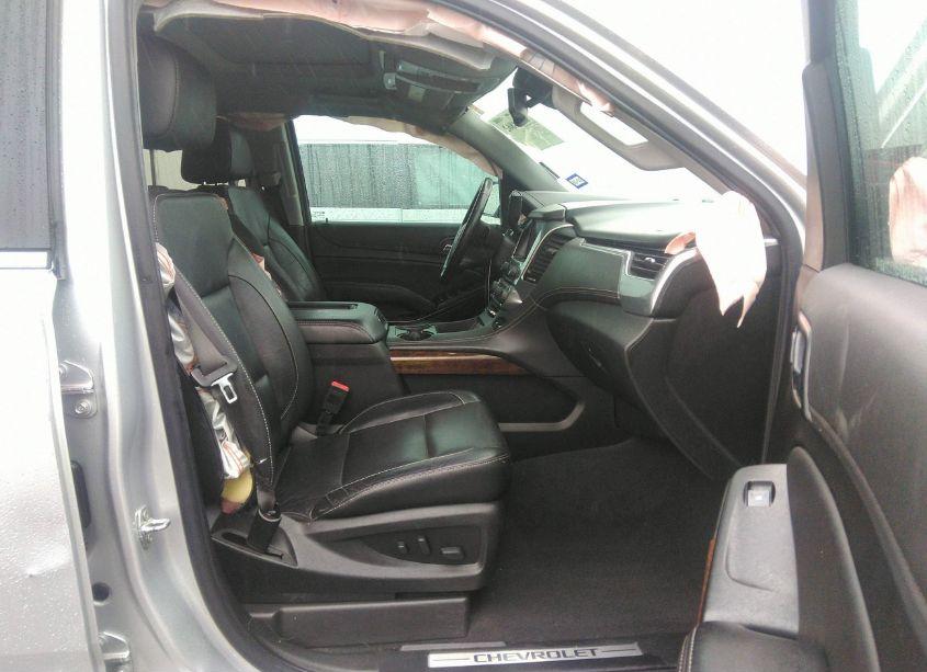 Photo 5 of 2020 Chevrolet Tahoe 2WD LT (VIN 1GNSCBKC7LR264245)