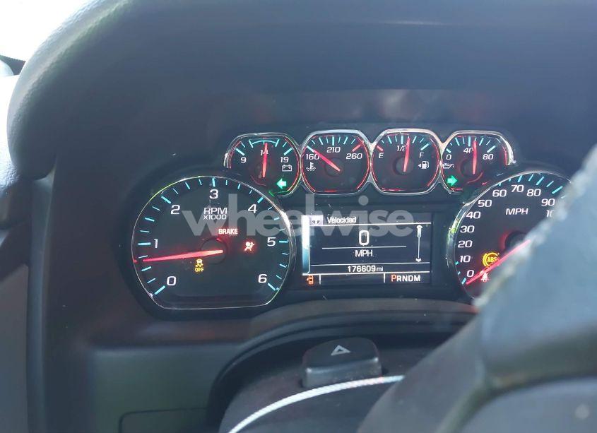 Photo 7 of 2015 Chevrolet Tahoe LT (VIN 1GNSCBKC8FR120417)