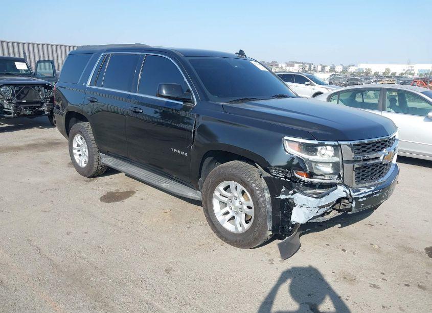 2015 Chevrolet Tahoe LT (VIN 1GNSCBKC8FR520297) main photo