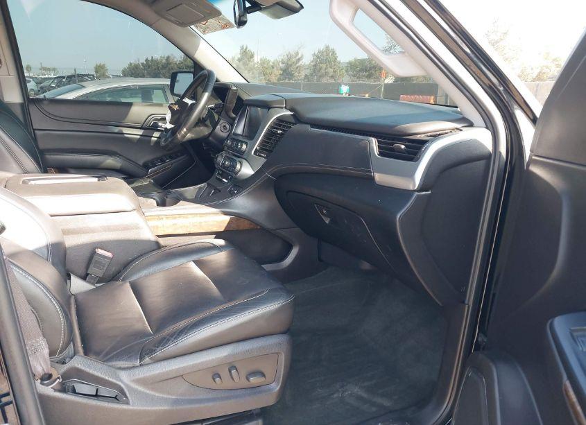 Photo 5 of 2015 Chevrolet Tahoe LT (VIN 1GNSCBKC8FR520297)