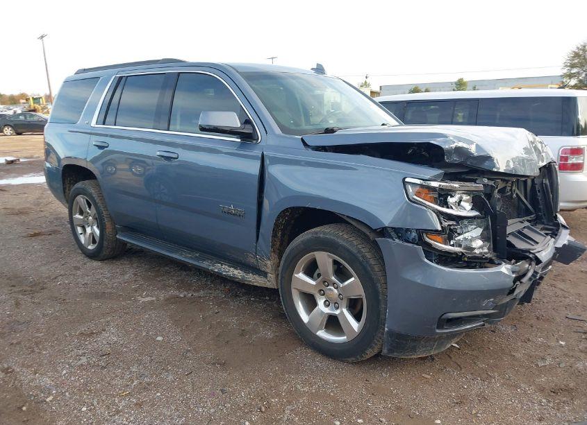 2015 Chevrolet Tahoe LT (VIN 1GNSCBKC8FR748672) main photo