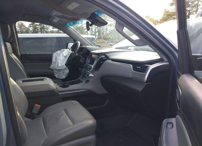 Photo 5 of 2015 Chevrolet Tahoe LT (VIN 1GNSCBKC8FR748672)