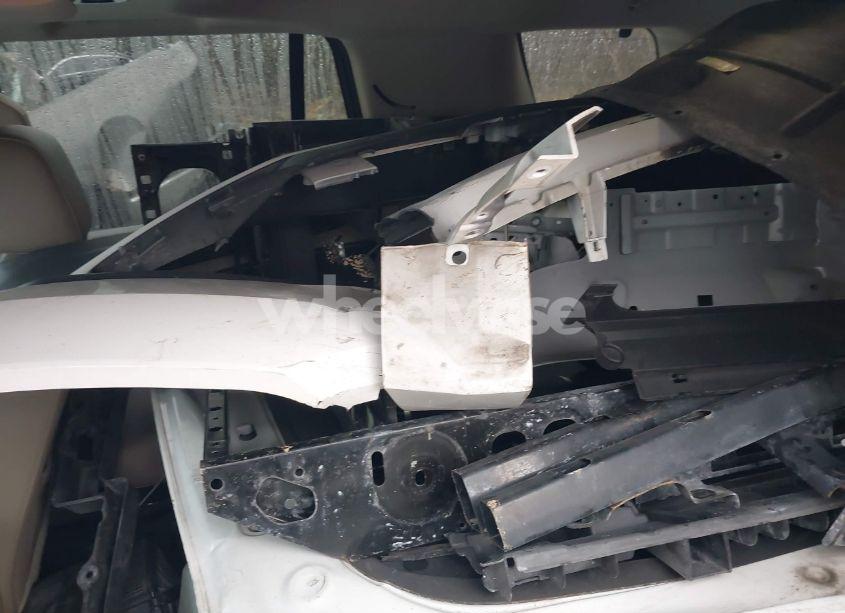 Photo 12 of 2016 Chevrolet Tahoe LT (VIN 1GNSCBKC8GR366806)