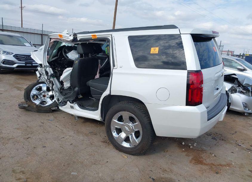 Photo 3 of 2018 Chevrolet Tahoe LT (VIN 1GNSCBKC8JR346059)