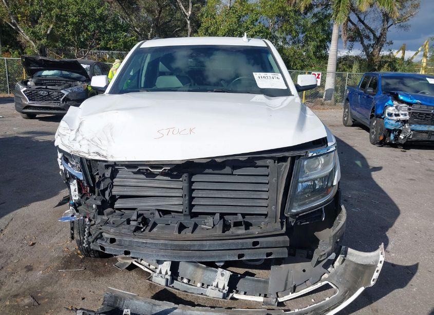 Photo 12 of 2019 Chevrolet Tahoe LT (VIN 1GNSCBKC8KR118760)