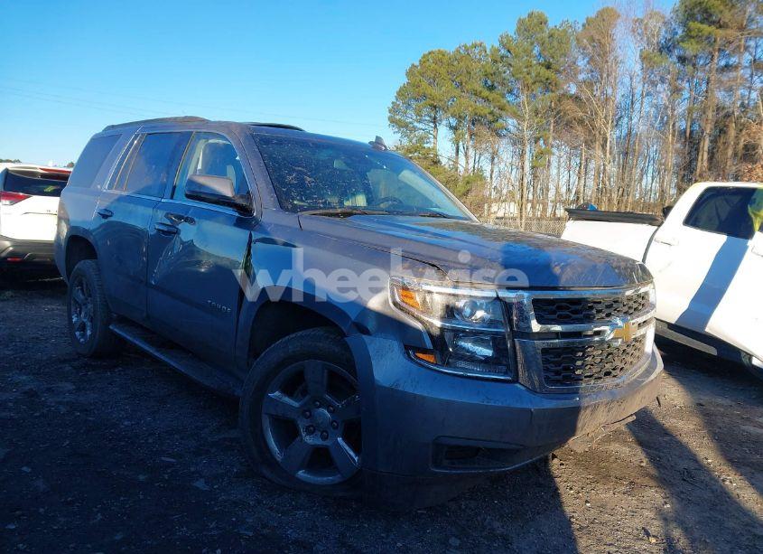 2019 Chevrolet Tahoe LT (VIN 1GNSCBKC8KR123828) main photo