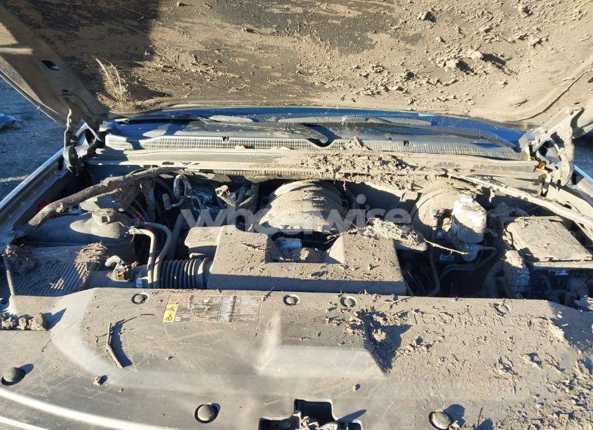 Photo 10 of 2019 Chevrolet Tahoe LT (VIN 1GNSCBKC8KR123828)