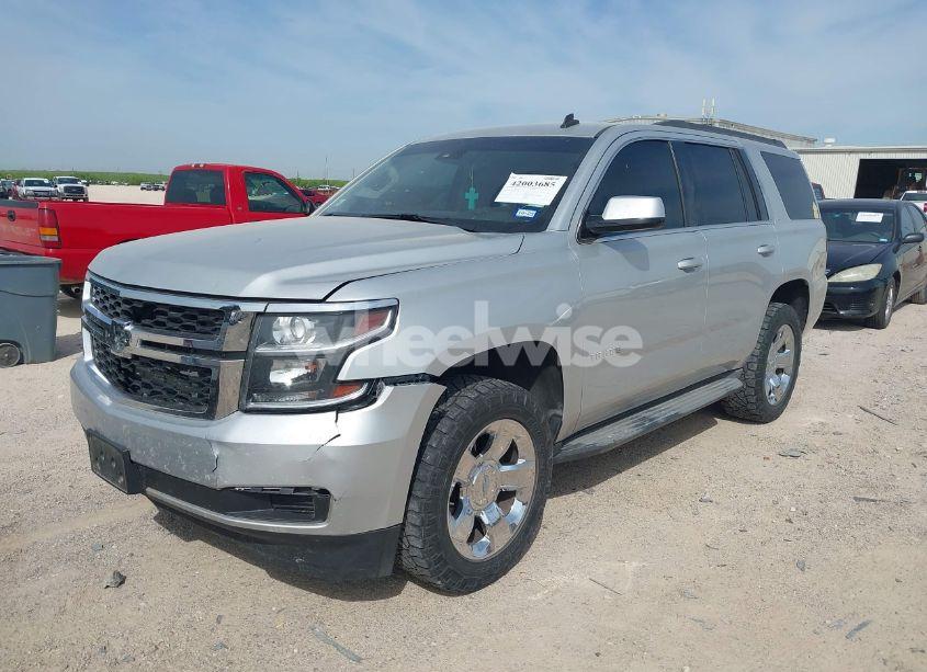 Photo 2 of 2015 Chevrolet Tahoe LT (VIN 1GNSCBKC9FR111984)