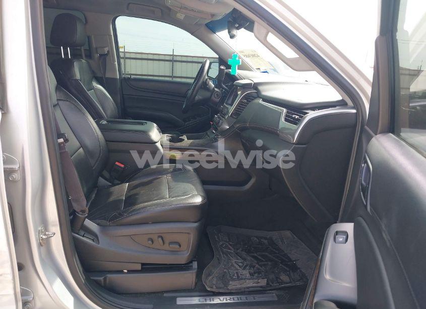 Photo 5 of 2015 Chevrolet Tahoe LT (VIN 1GNSCBKC9FR111984)