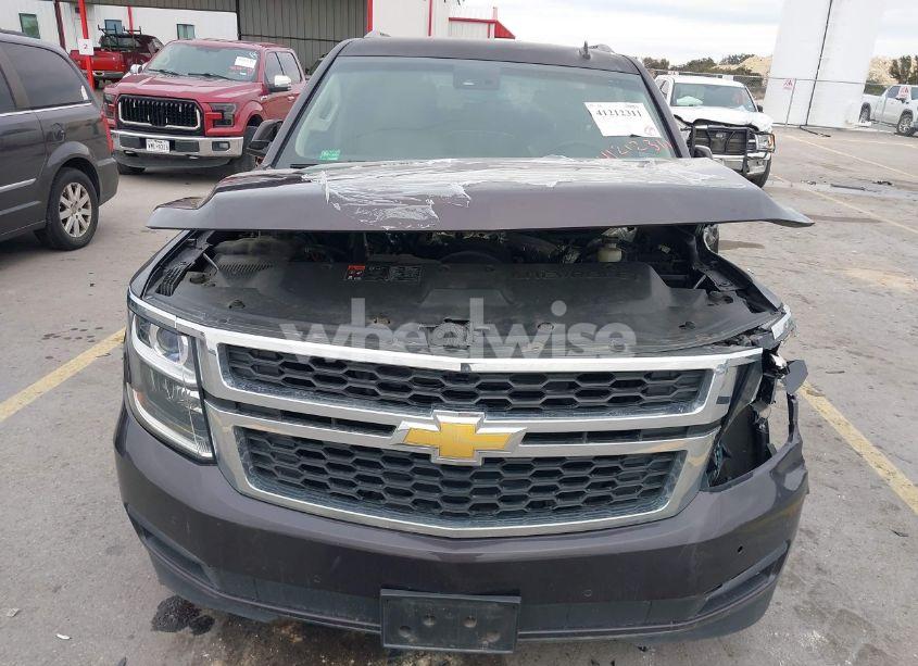 Photo 12 of 2015 Chevrolet Tahoe C1500 LT (VIN 1GNSCBKC9FR116179)