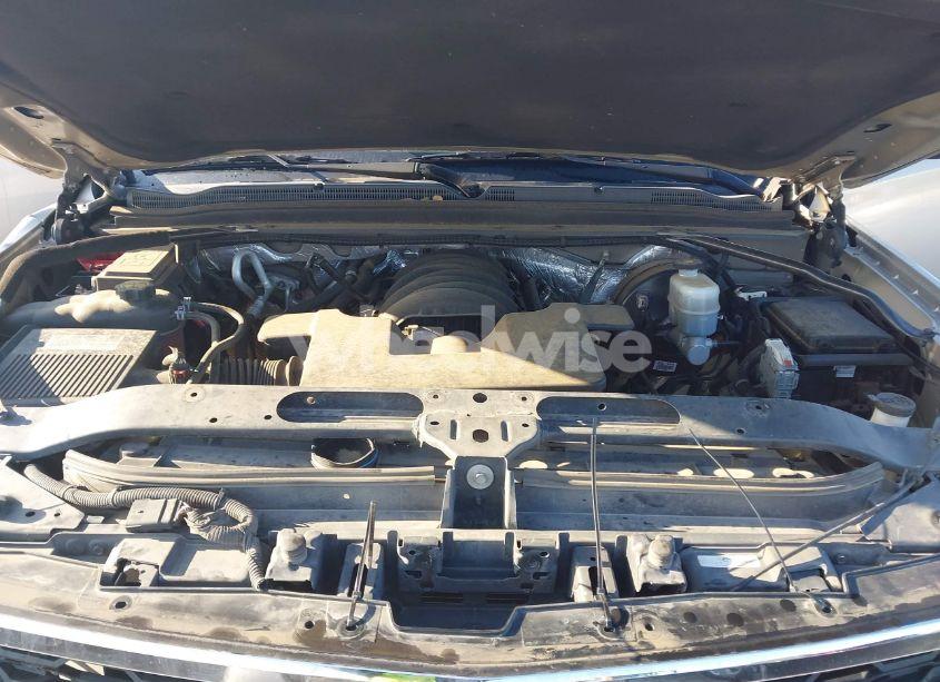 Photo 10 of 2016 Chevrolet Tahoe LT (VIN 1GNSCBKC9GR314133)