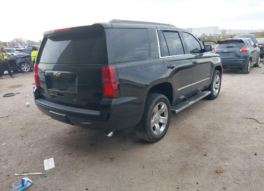 Photo 4 of 2016 Chevrolet Tahoe LT (VIN 1GNSCBKC9GR467935)