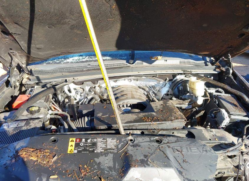 Photo 10 of 2017 Chevrolet Tahoe LT (VIN 1GNSCBKC9HR356853)