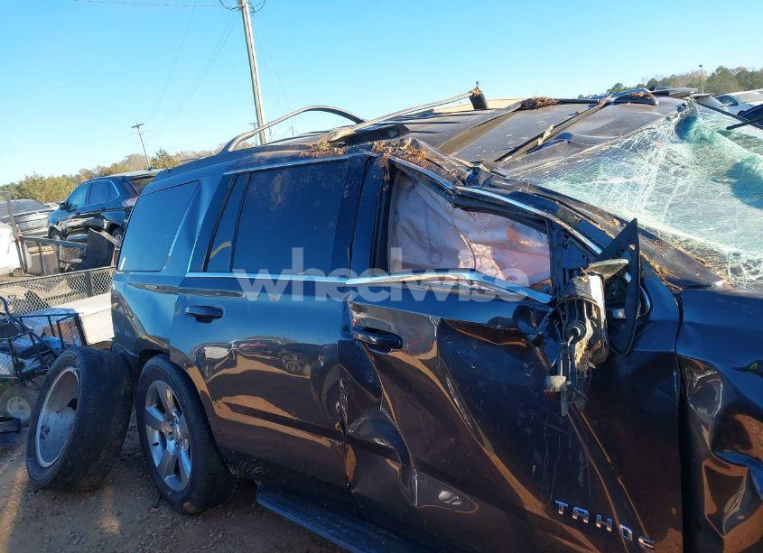 Photo 14 of 2017 Chevrolet Tahoe LT (VIN 1GNSCBKC9HR356853)