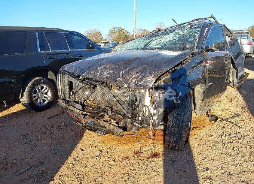 Photo 6 of 2017 Chevrolet Tahoe LT (VIN 1GNSCBKC9HR356853)
