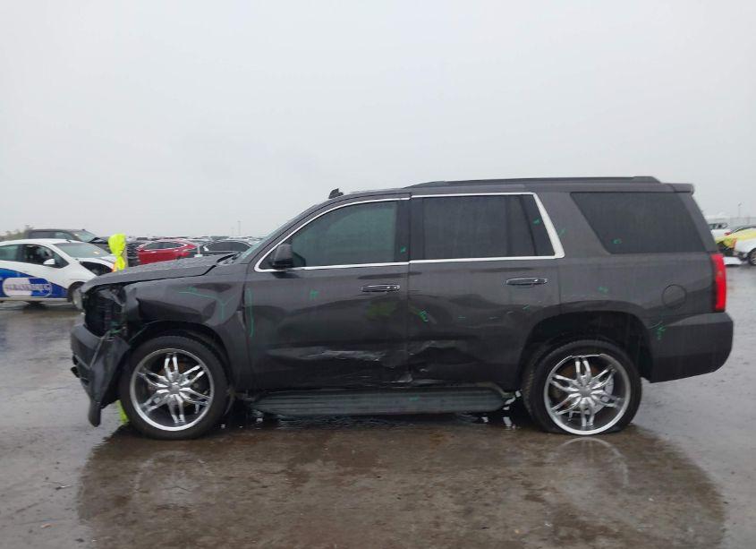 Photo 14 of 2015 Chevrolet Tahoe LT (VIN 1GNSCBKCXFR142743)